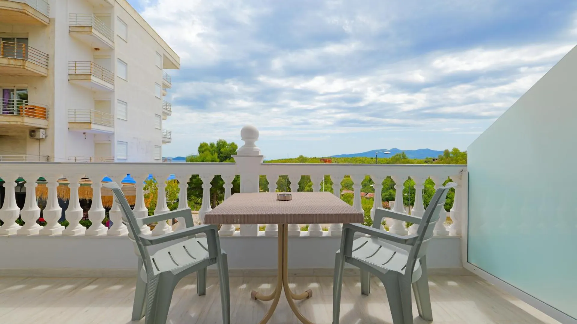 Vila Marina Apartments Sarande