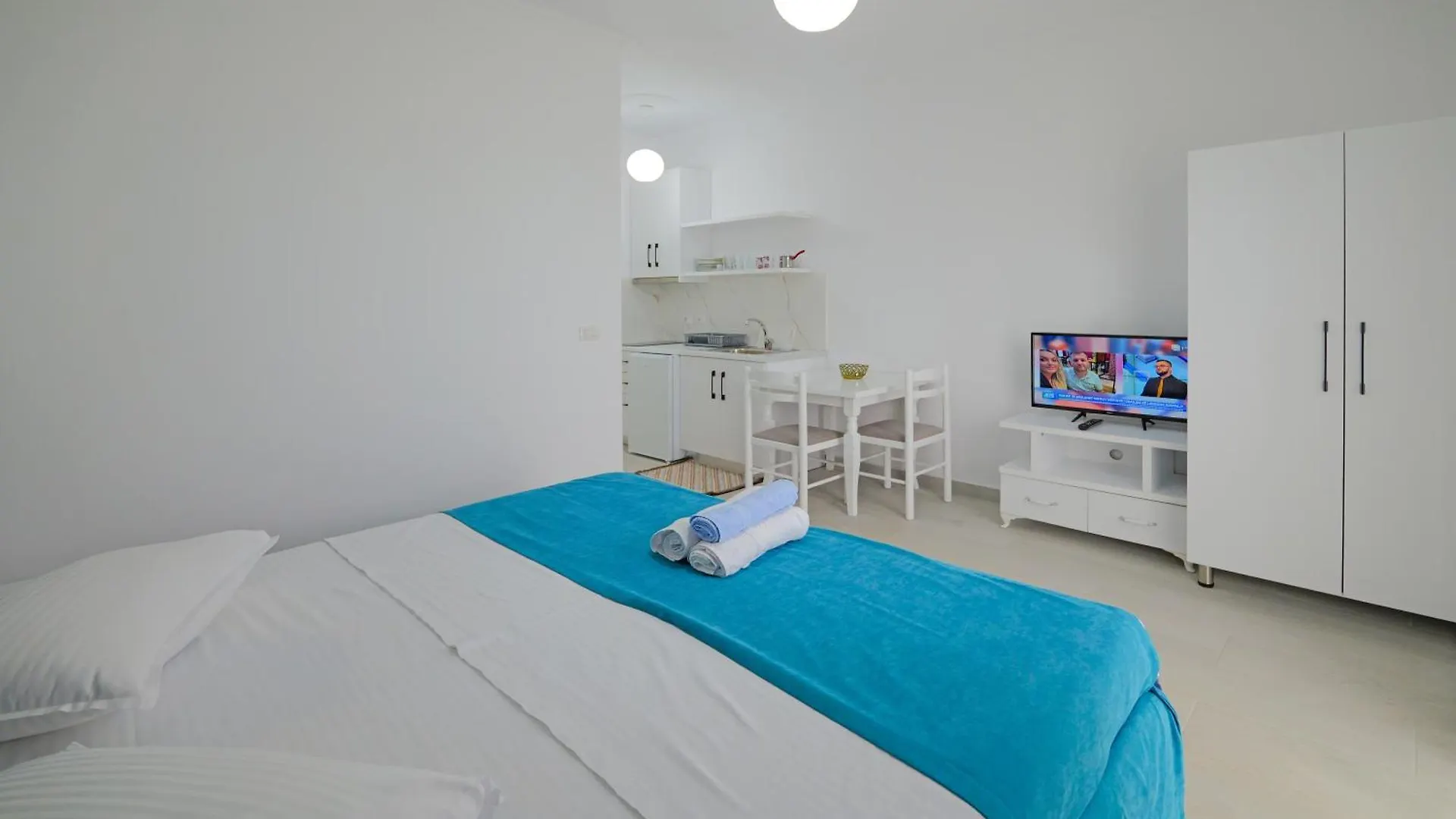 Vila Marina Apartments Sarande Albania