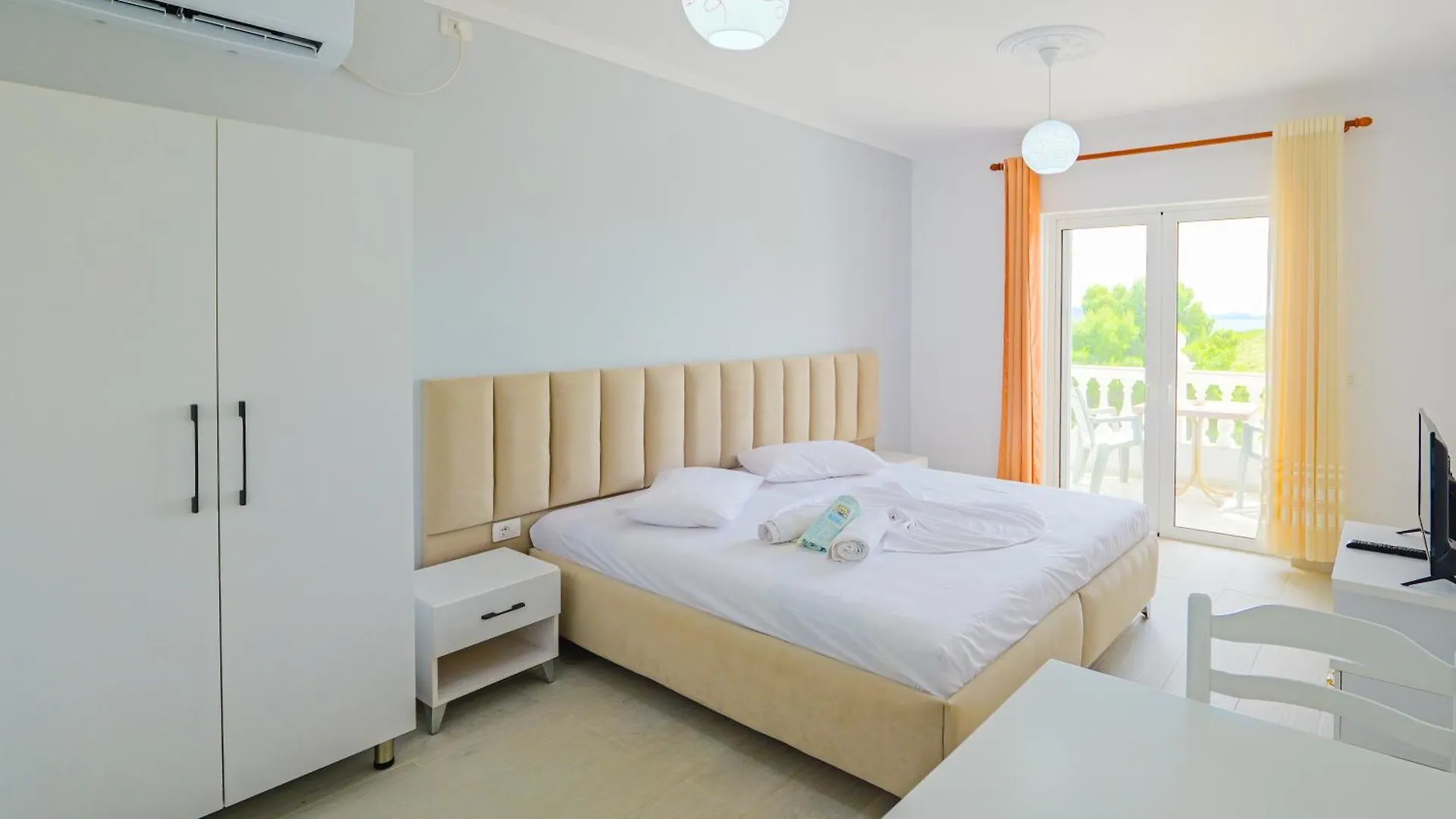 Vila Marina Apartments Sarande