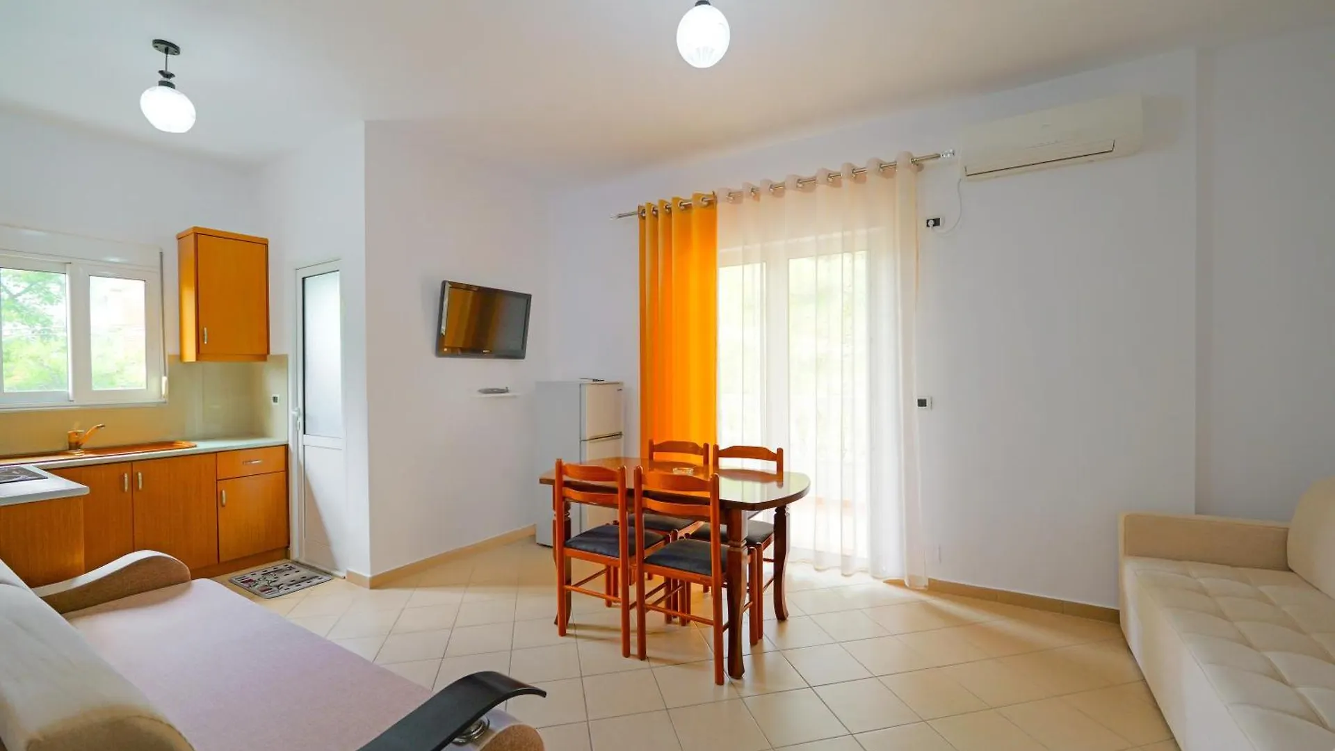 Vila Marina Apartments Sarande
